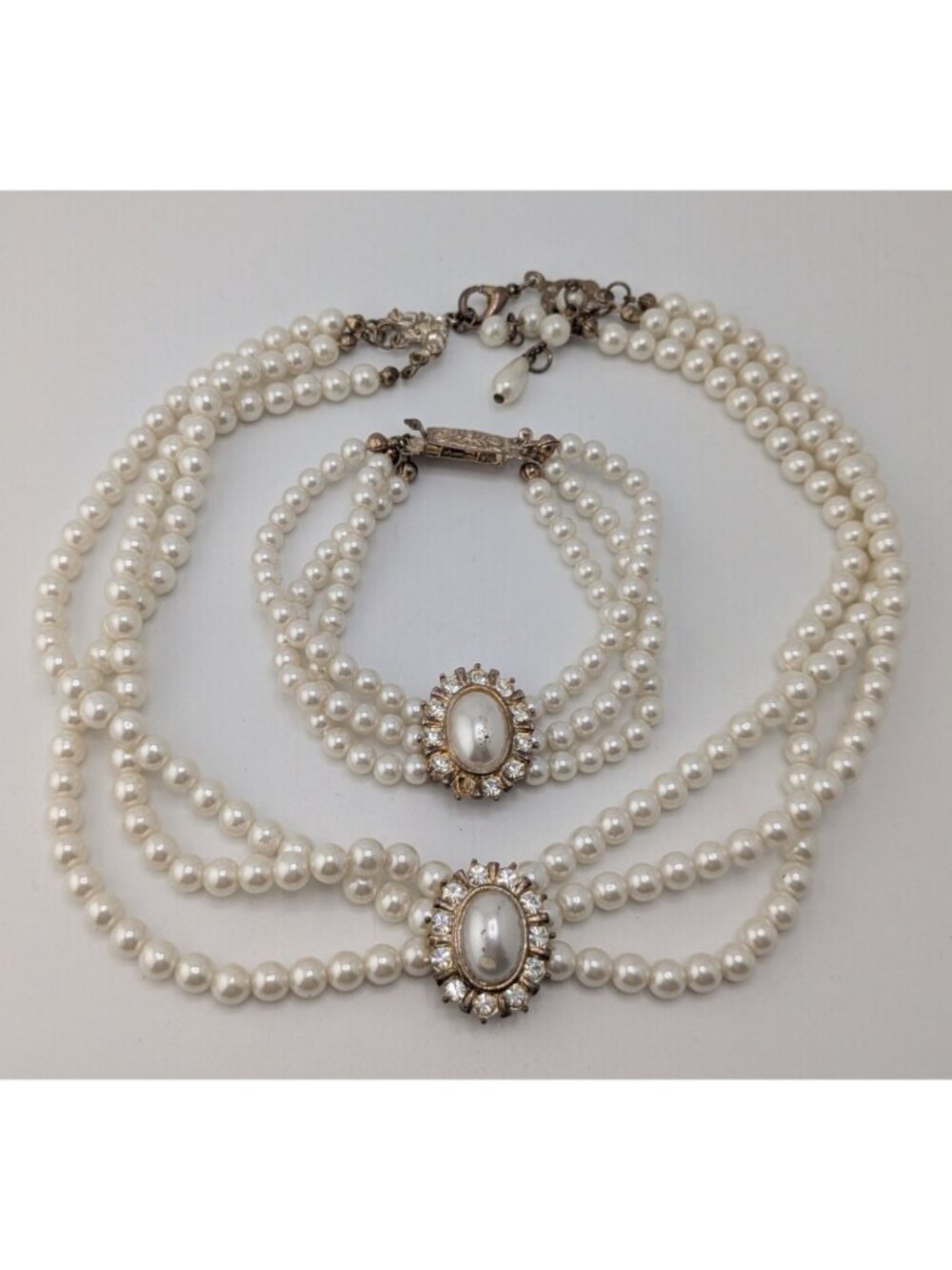 Vintage Faux Pearl Necklace Bracelet Set Rhinestone Victorian Elegance Jewelry - Picture 10 of 14